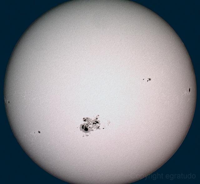 Final Hi-Rez Sun test (AR2192)