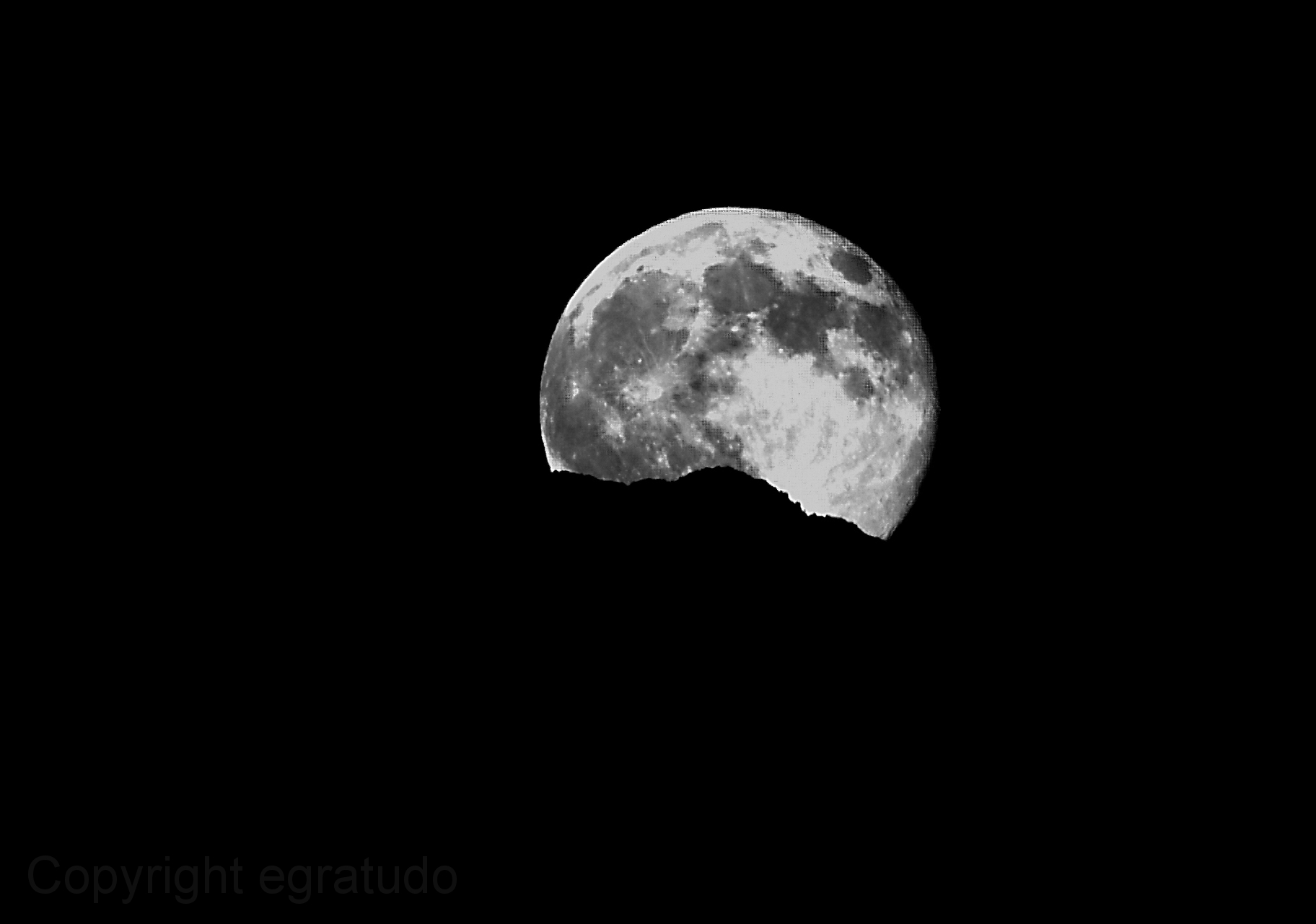 attempt at super-moon-rise over mountains2